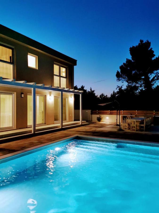 Villa Olivia - New And Modern House With Pool, Souna, Jacuzzi & Playground, Liznjan - Istra Ngoại thất bức ảnh