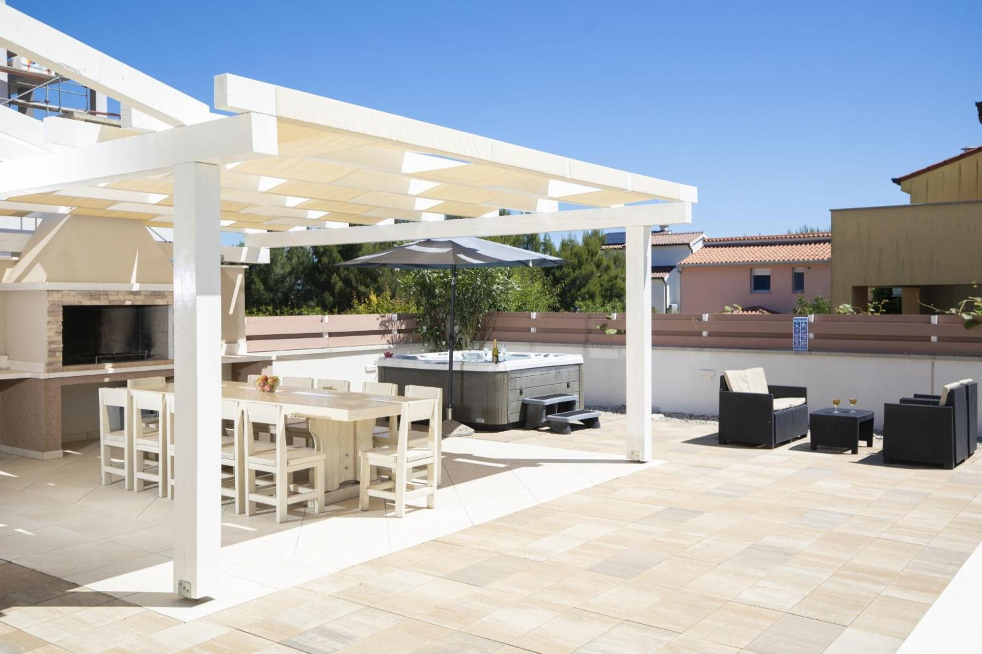 Villa Olivia - New And Modern House With Pool, Souna, Jacuzzi & Playground, Liznjan - Istra Ngoại thất bức ảnh